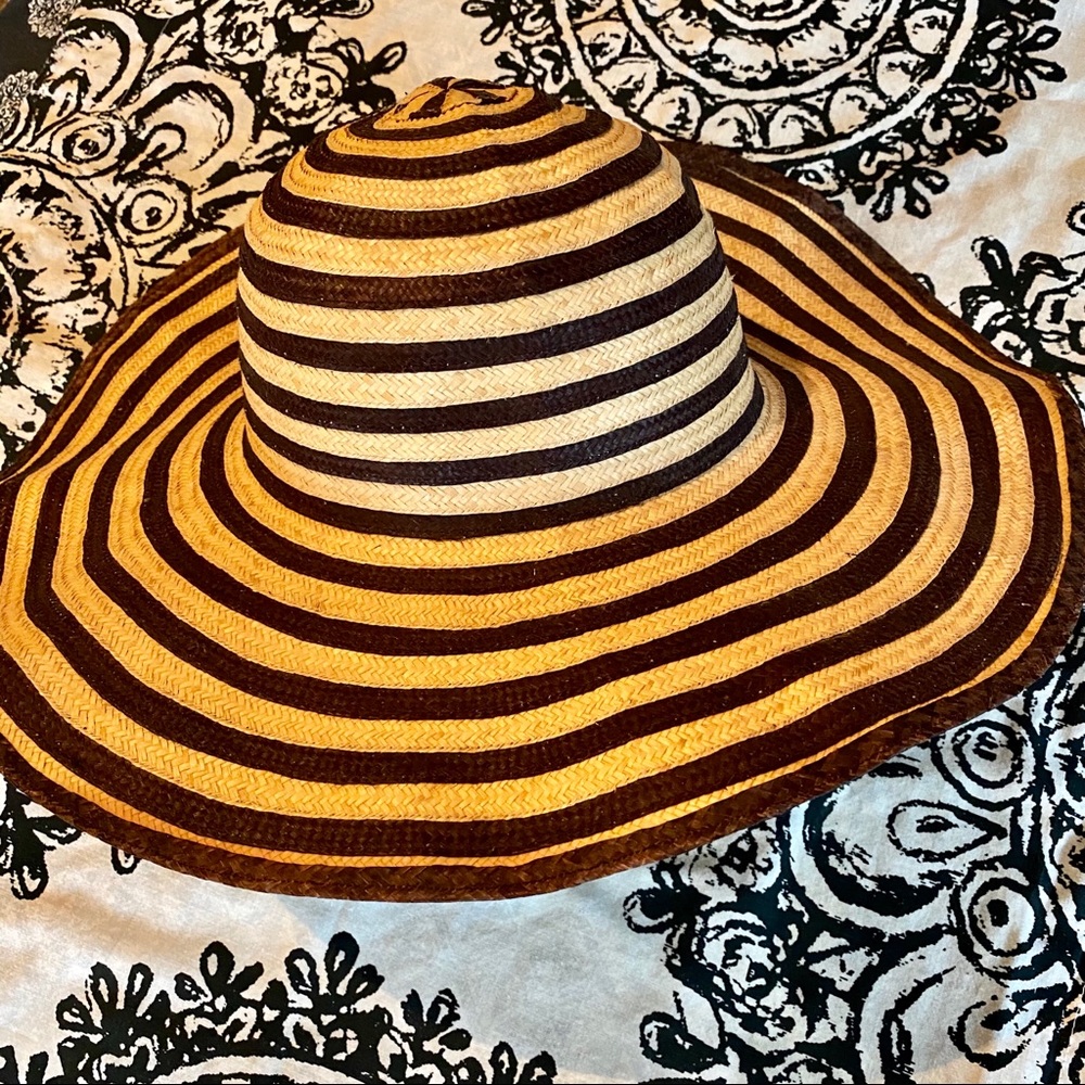 ☀️Handmade Floppy Hat - Foldable for Traveling!